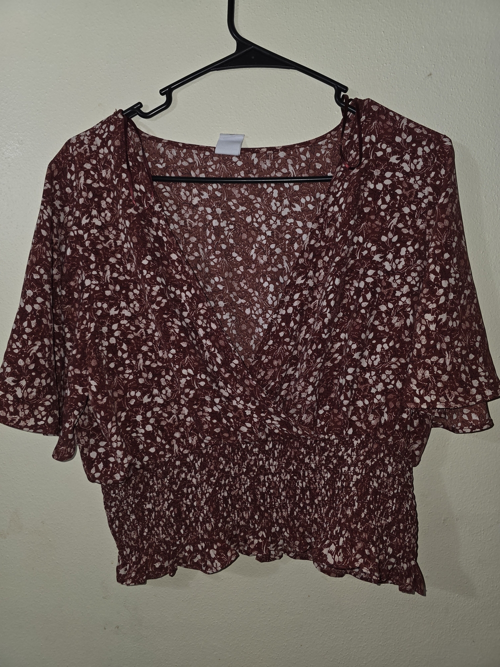 Melrose and Market Burgundy Floral V-Neck Smocked Waist Blouse